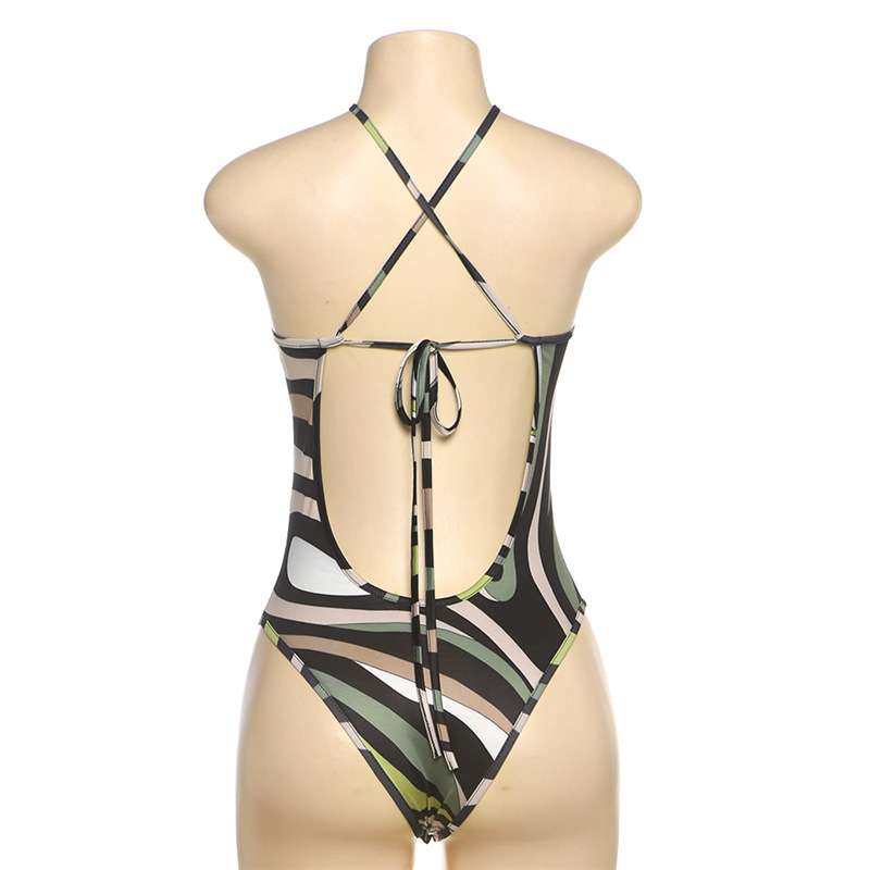 Stylish One-Shoulder Camouflage Print Bodysui image 3