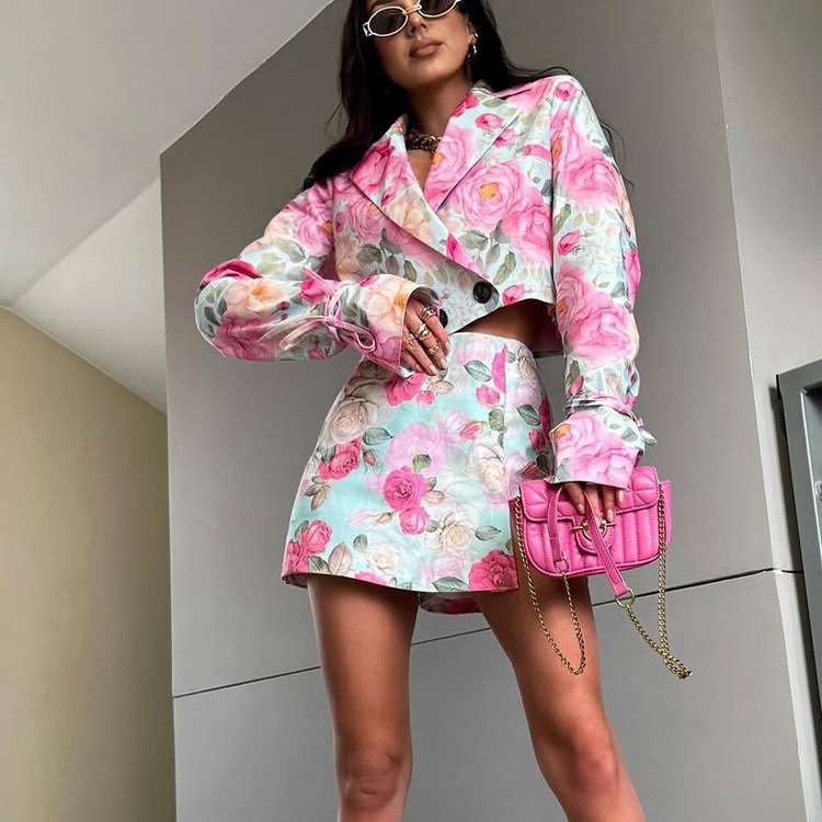 Floral Two-Piece Suit - M, Pink image