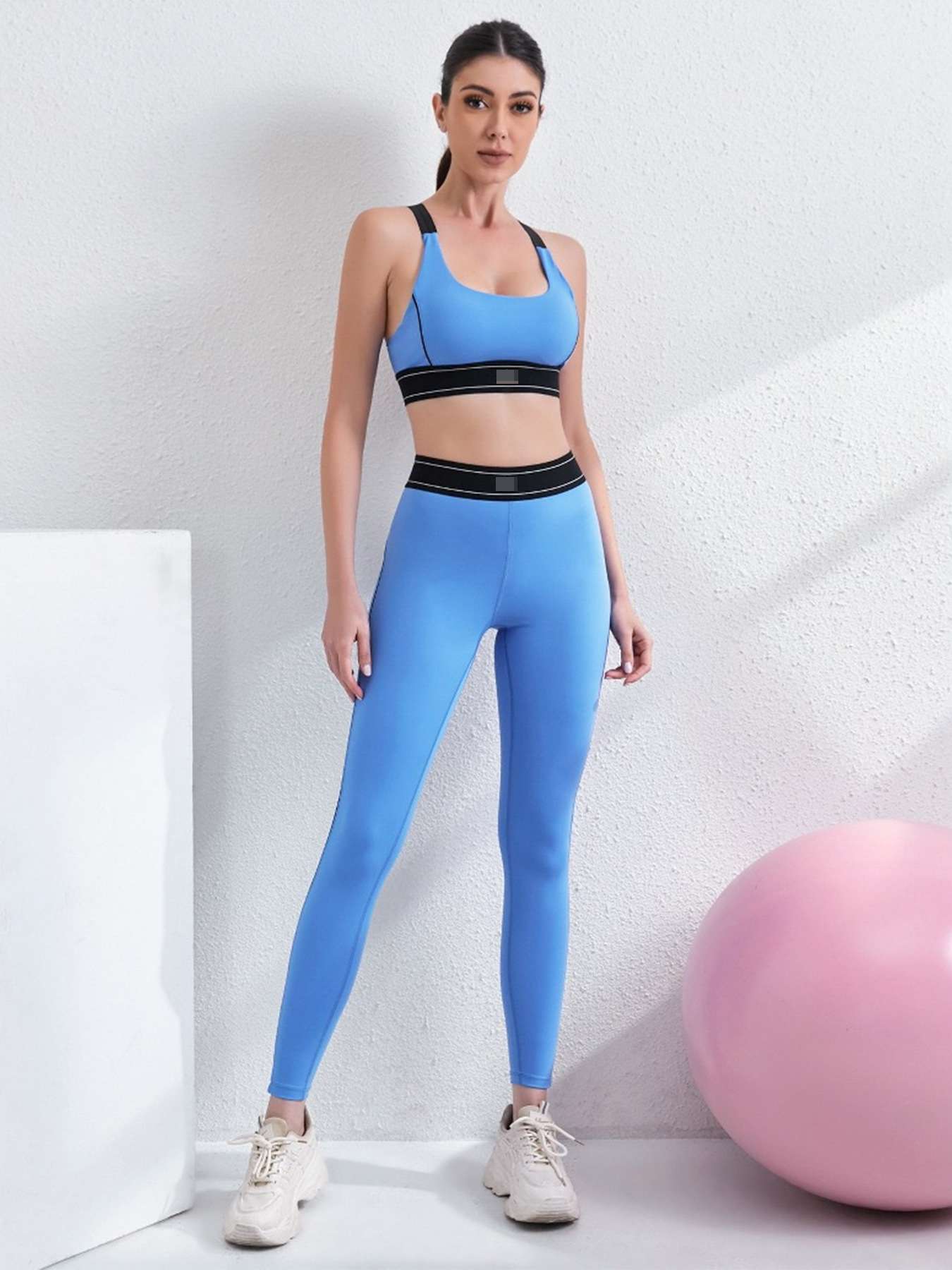Athletic Two-Piece Set - L, Blue image