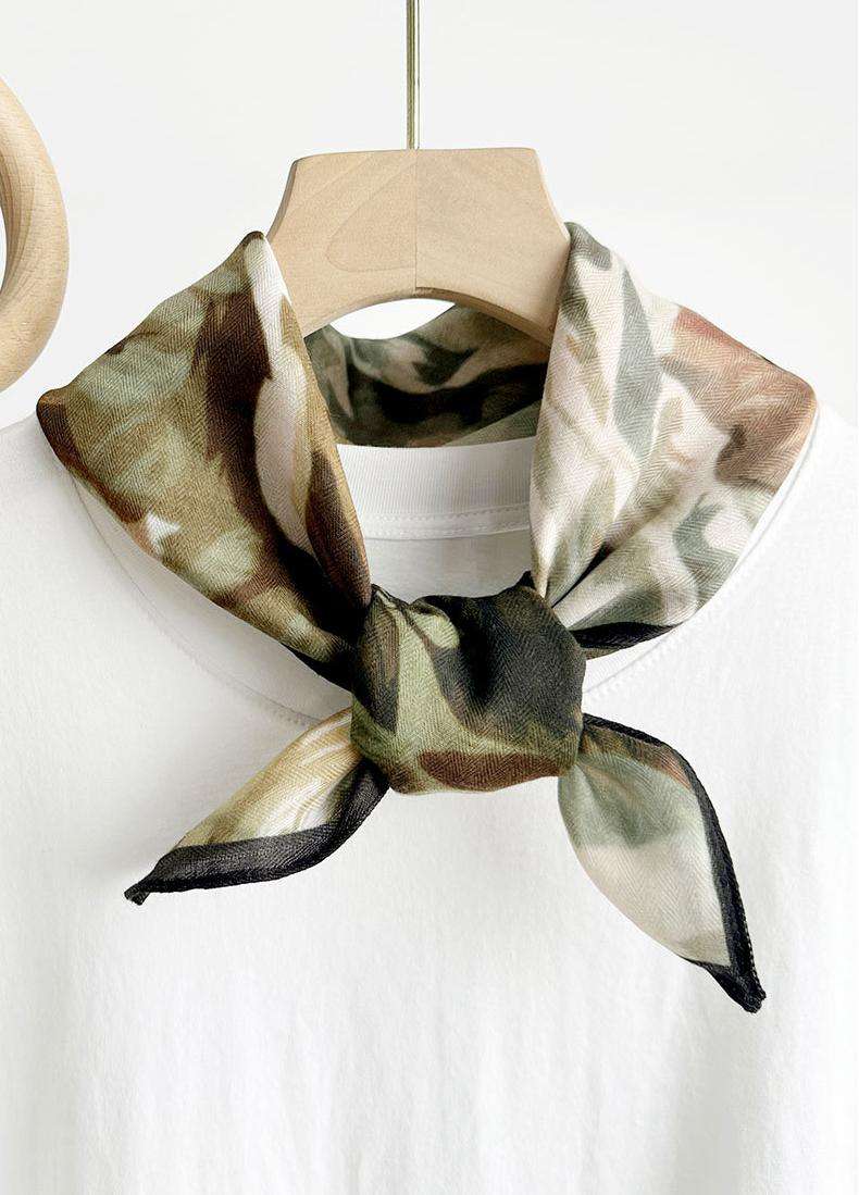 Vintage Floral Print Scarf image 0