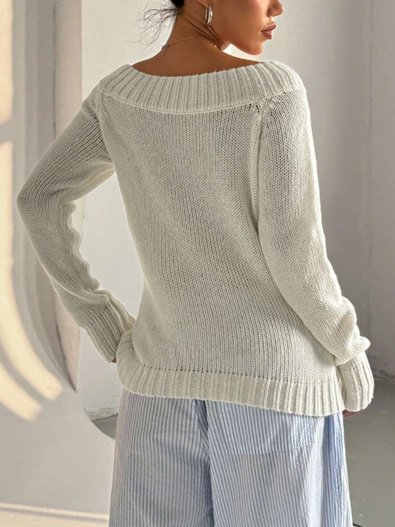 Cozy Knit Sweater with Rounded Neckline image 3