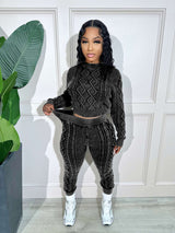 Cropped Sweater & Slim Fit Pants Set - L, Black image