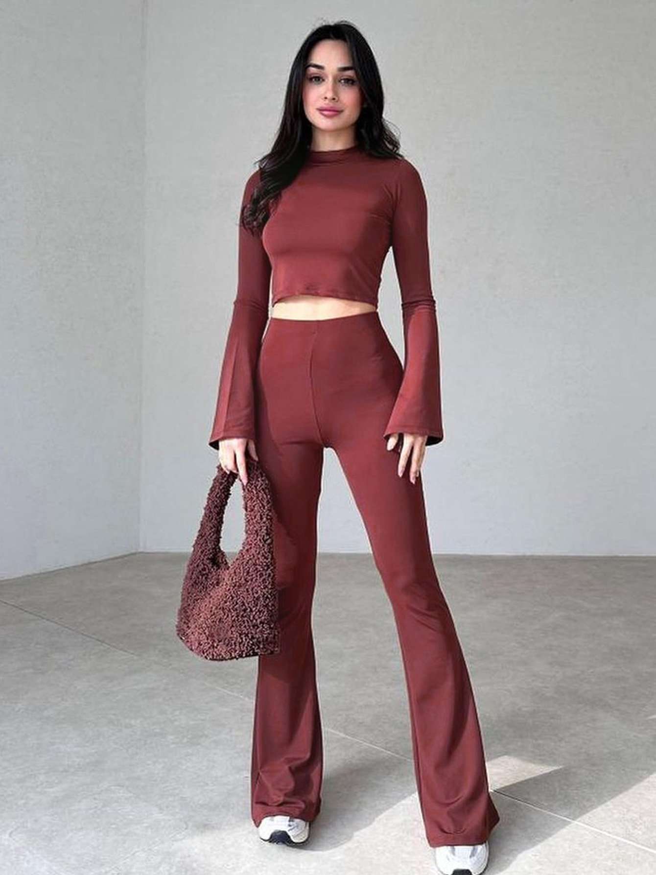 Spring Crop Top & Bell-Bottom Pants Set - L, Maroon image