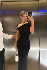 Sexy Solid Color Asymmetric Sleeveless Maxi Dress image 3