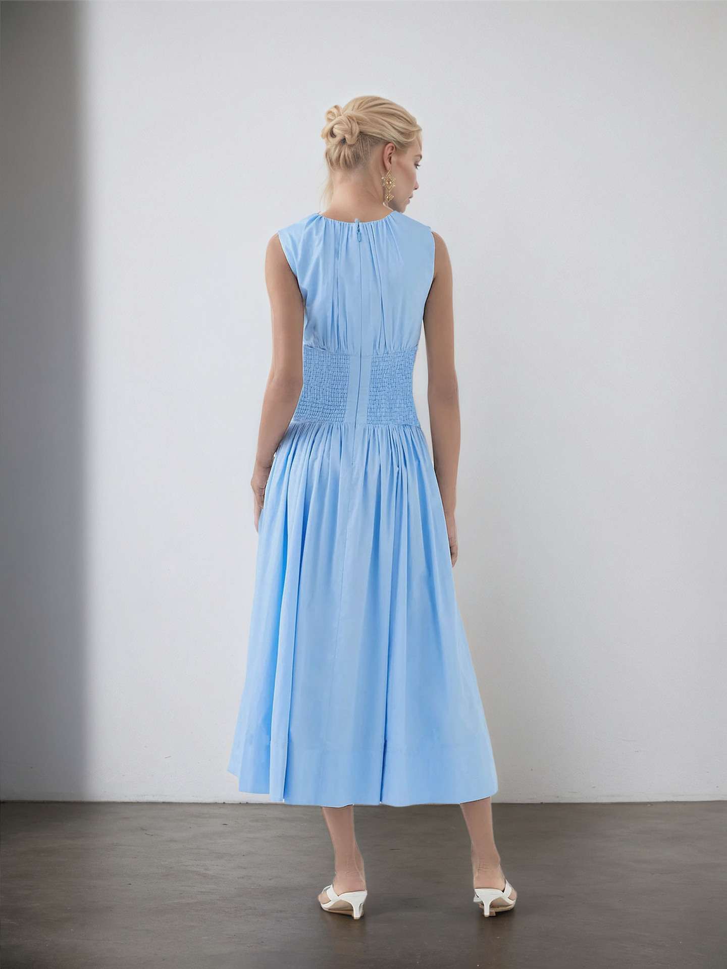 Elegant Maxi Dress image 6
