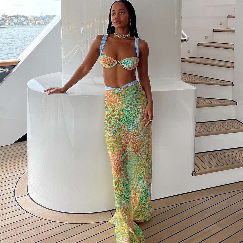Paisley Print Bikini Top & Maxi Skirt - M, Green image