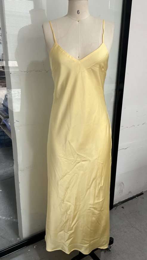 Elegant Maxi Dress with Spaghetti Straps image 3