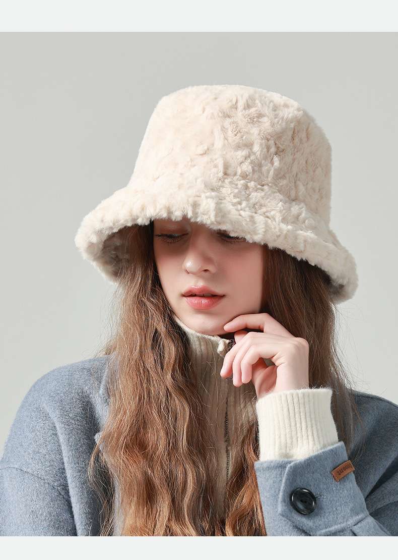 Fashionable Winter Bucket Hat image 2