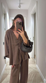 Chic Casual Asymmetrical Cropped Top & Pants image 4