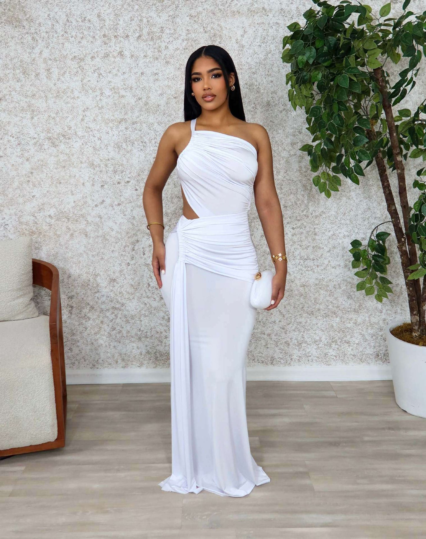 Elegant One-Shoulder White Evening Gown - L, White image