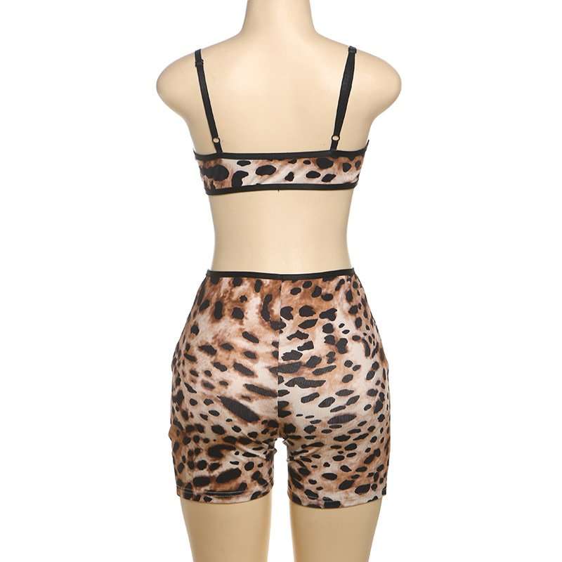 Leopard Print Crop Top & High-Waist Shorts image 3