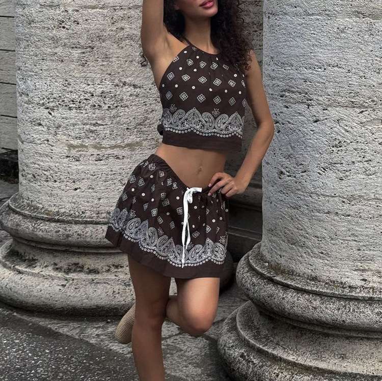 Boho Style Sleeveless Crop Top and Shorts Set image 3