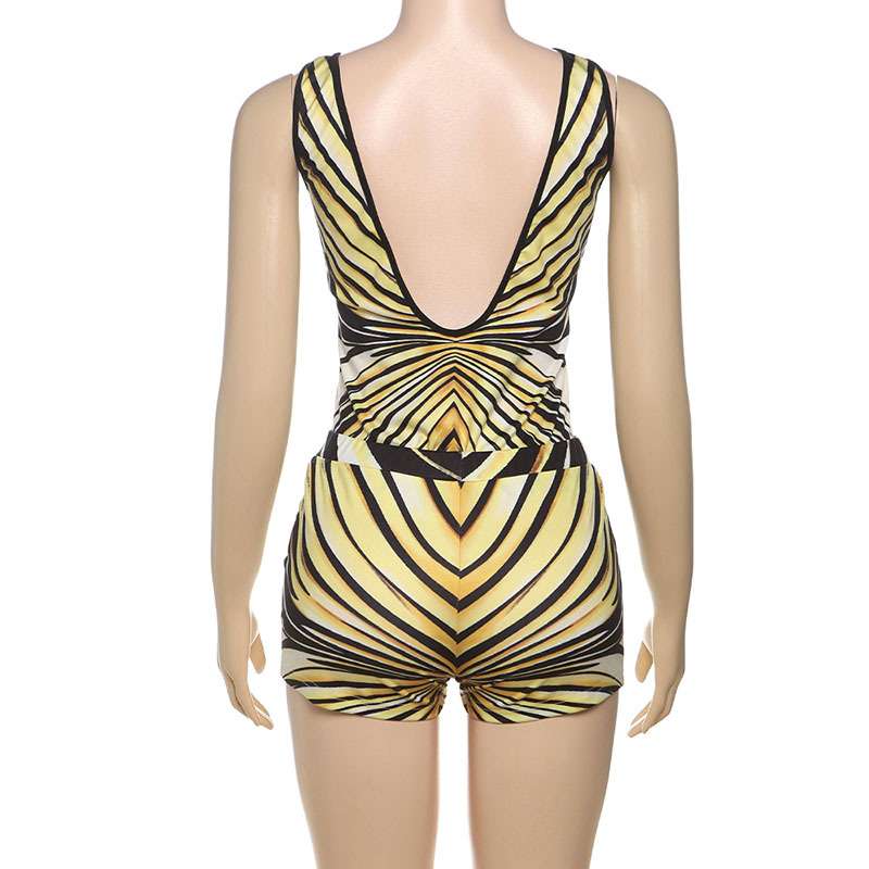 Psychedelic Pattern Top & Shorts Set image 5