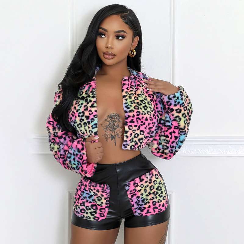 Printed cropped jacket hugging short set - L, Multi Pink image