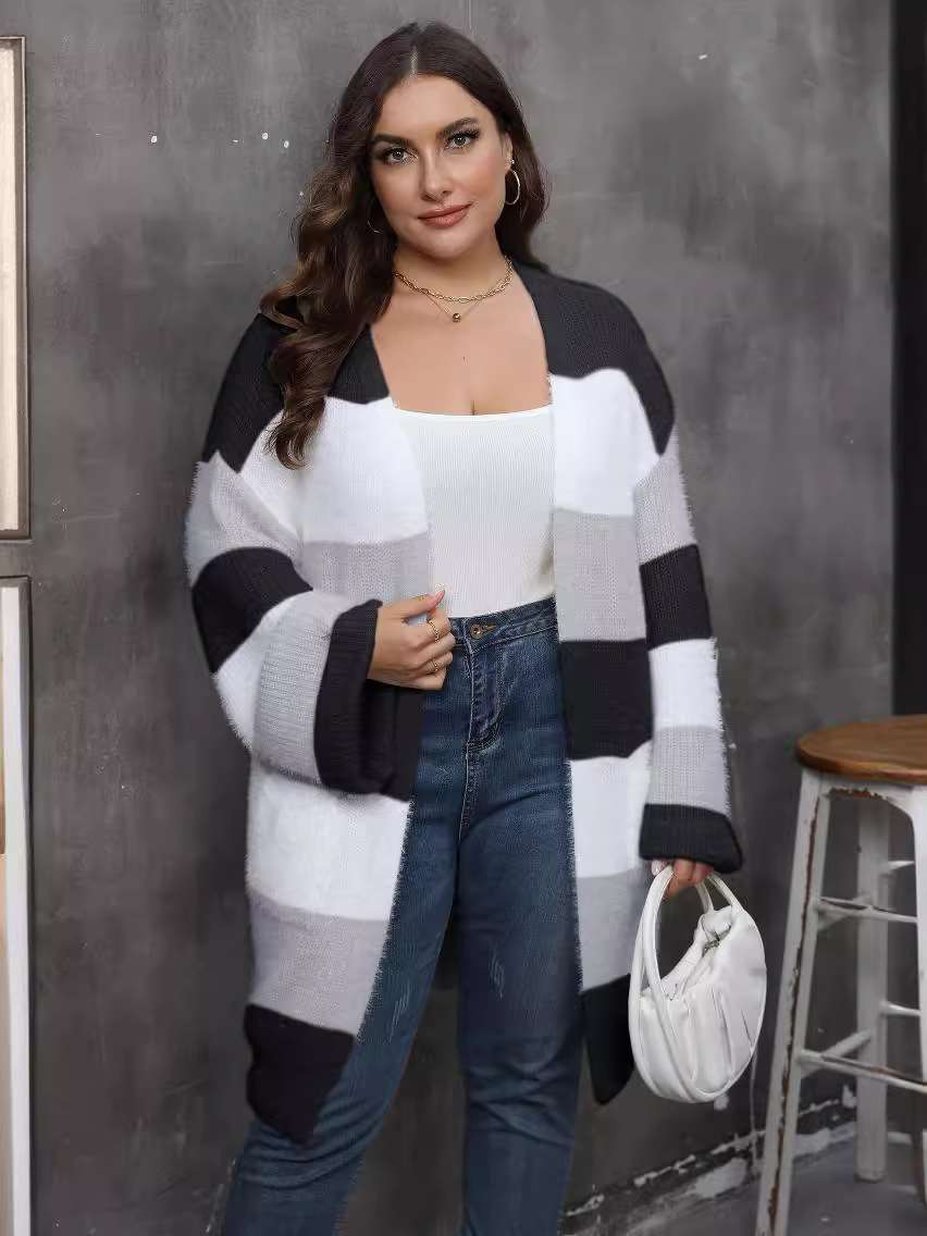 Cozy Cascade Colorblock Cardigan - XL, Black image