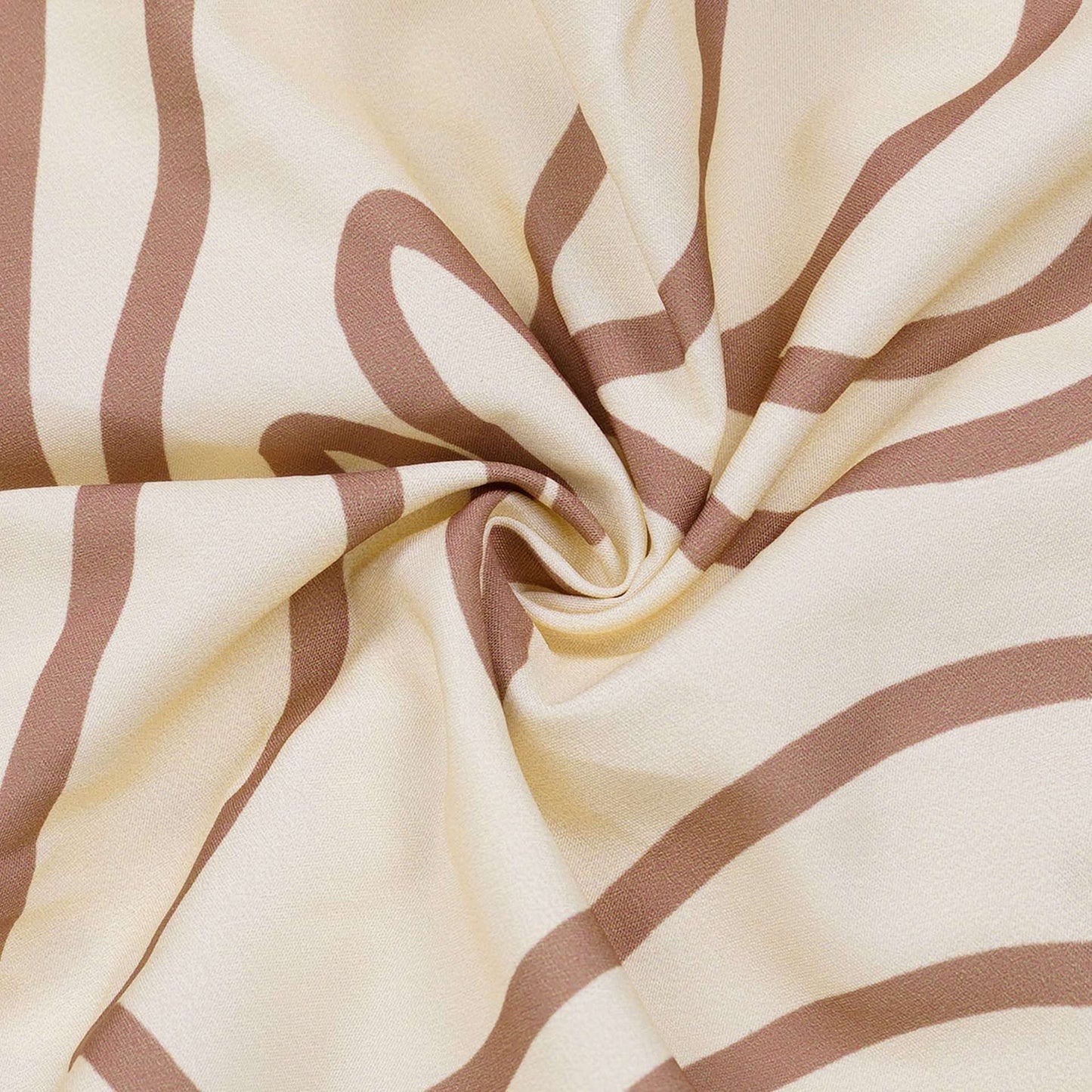 Abstract Pattern Set with Zipper Detail image 9