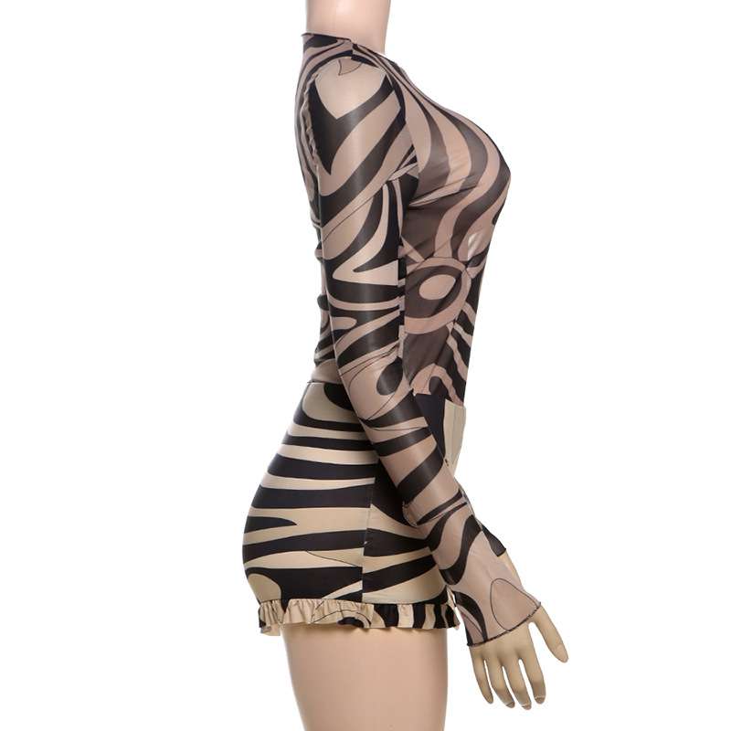 Animal Print Long Sleeve Top & Ruffled Shorts image 4