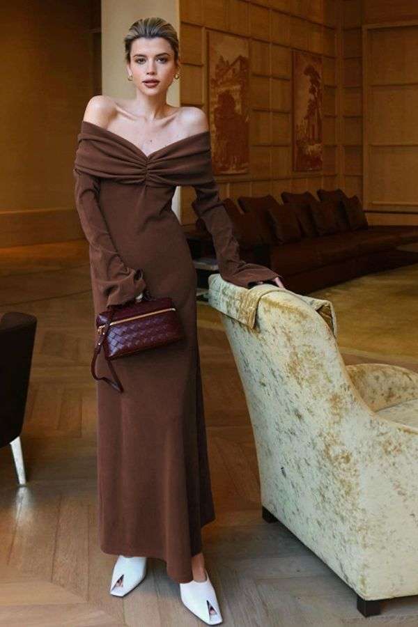 Elegant Stacked Maxi Body-Hugging  Dress - M, Molten Lava Brown image