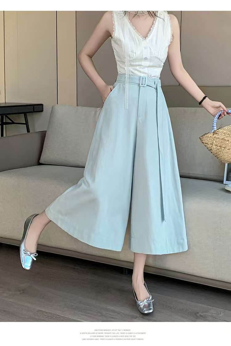 Elegant Wide-Leg Trousers image 1