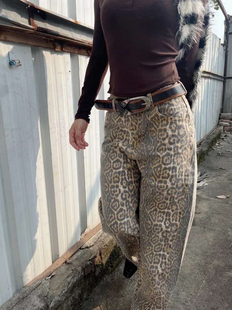 Vintage Leopard Print Wide-Leg Pants image 3