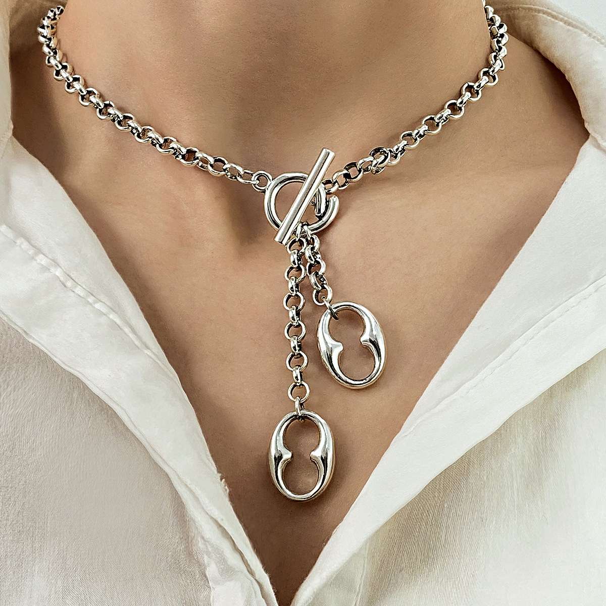 Chain Necklace with Toggle & Pendant - Free Size, Silver image