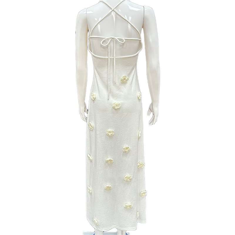 Elegant White Floral Maxi Dress image 4